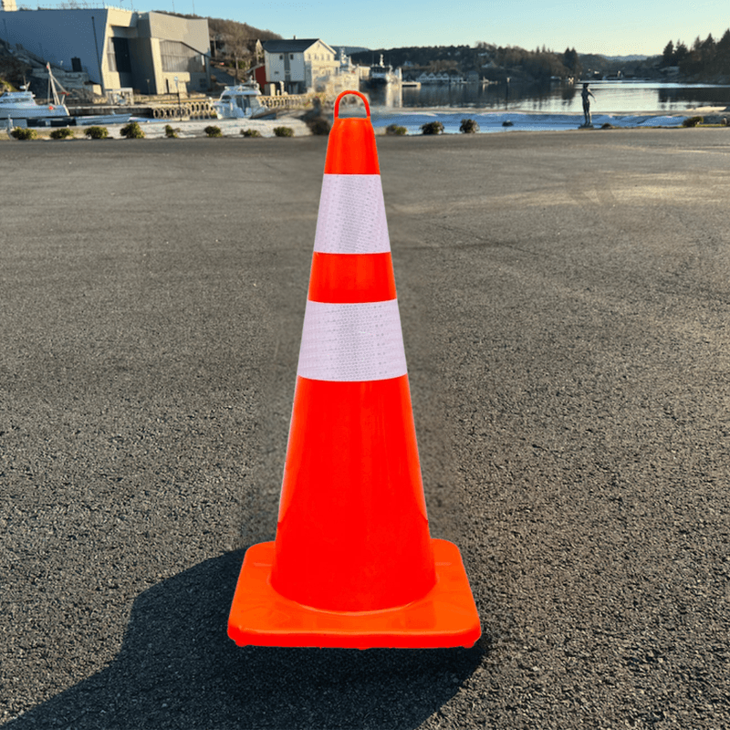 Trafikkjegle 75cm med topp for kjettinginntak - 2 pakning